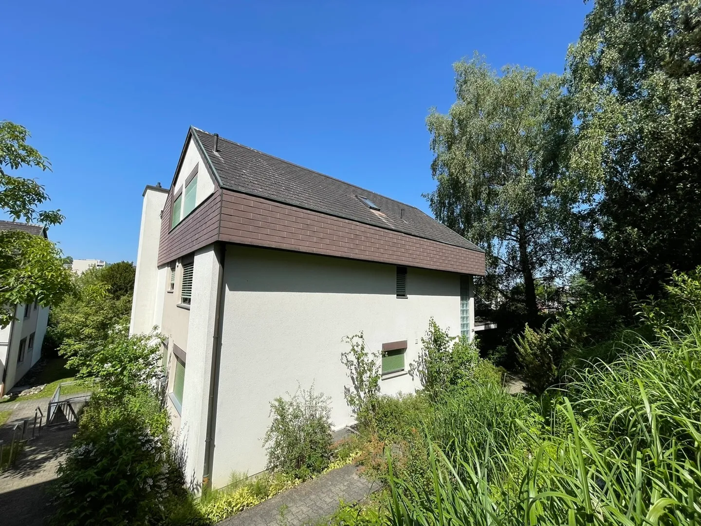 Bezaubernde Maisonette-Dachwohnung in Binningen - Foto 14 di 14