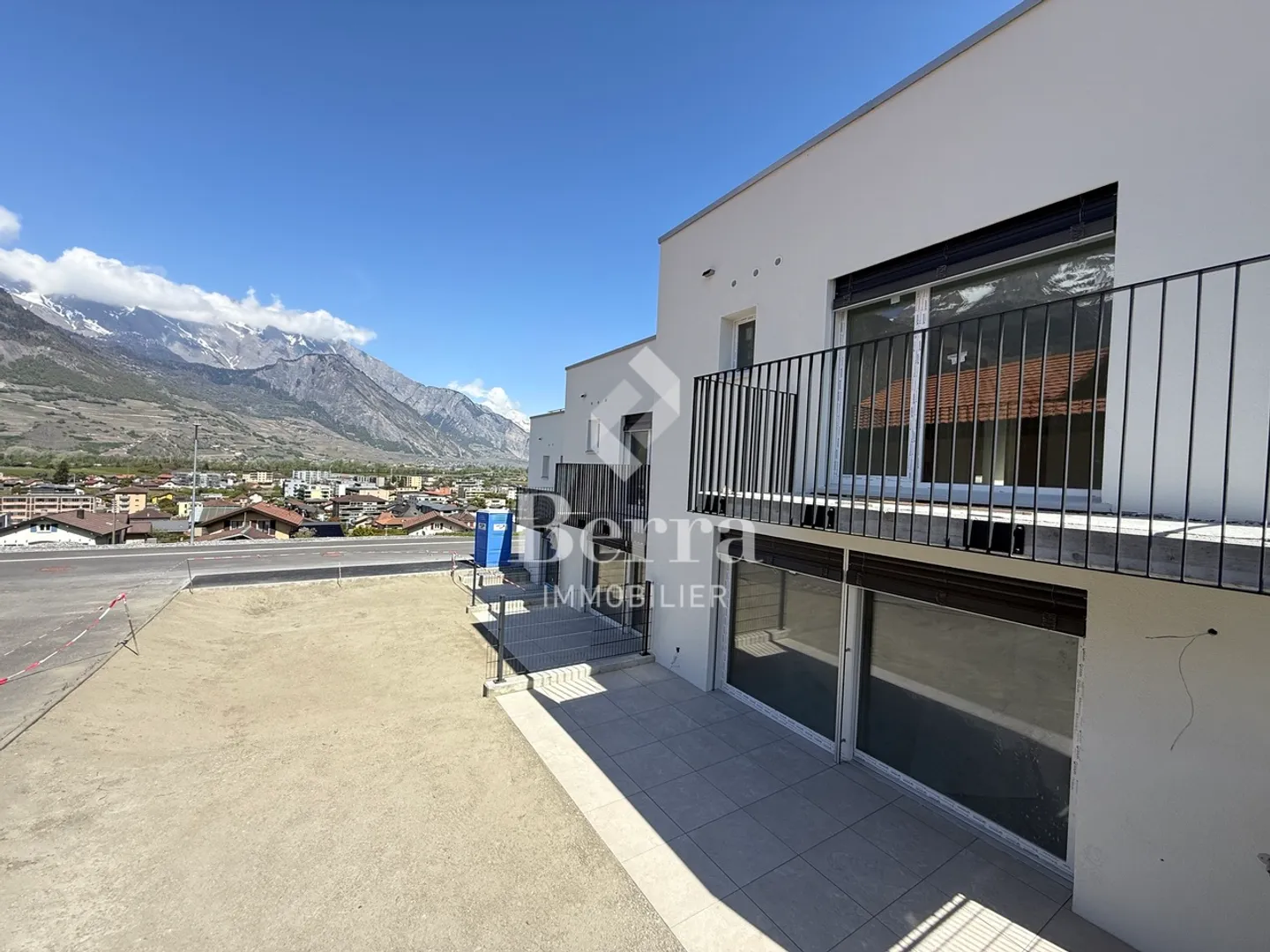 Modern Villas with Panoramic Terrace - Photo 17 of 17