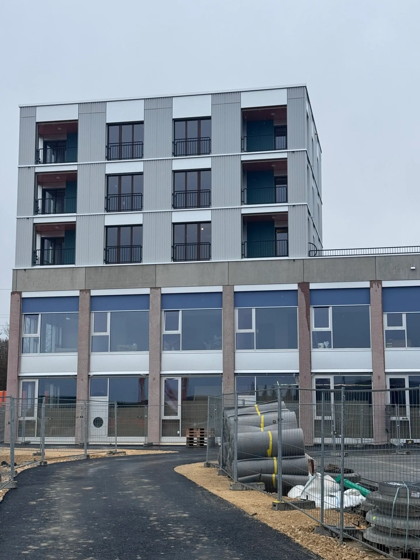 Charming Apartment with Garden - Photo 1 of 9