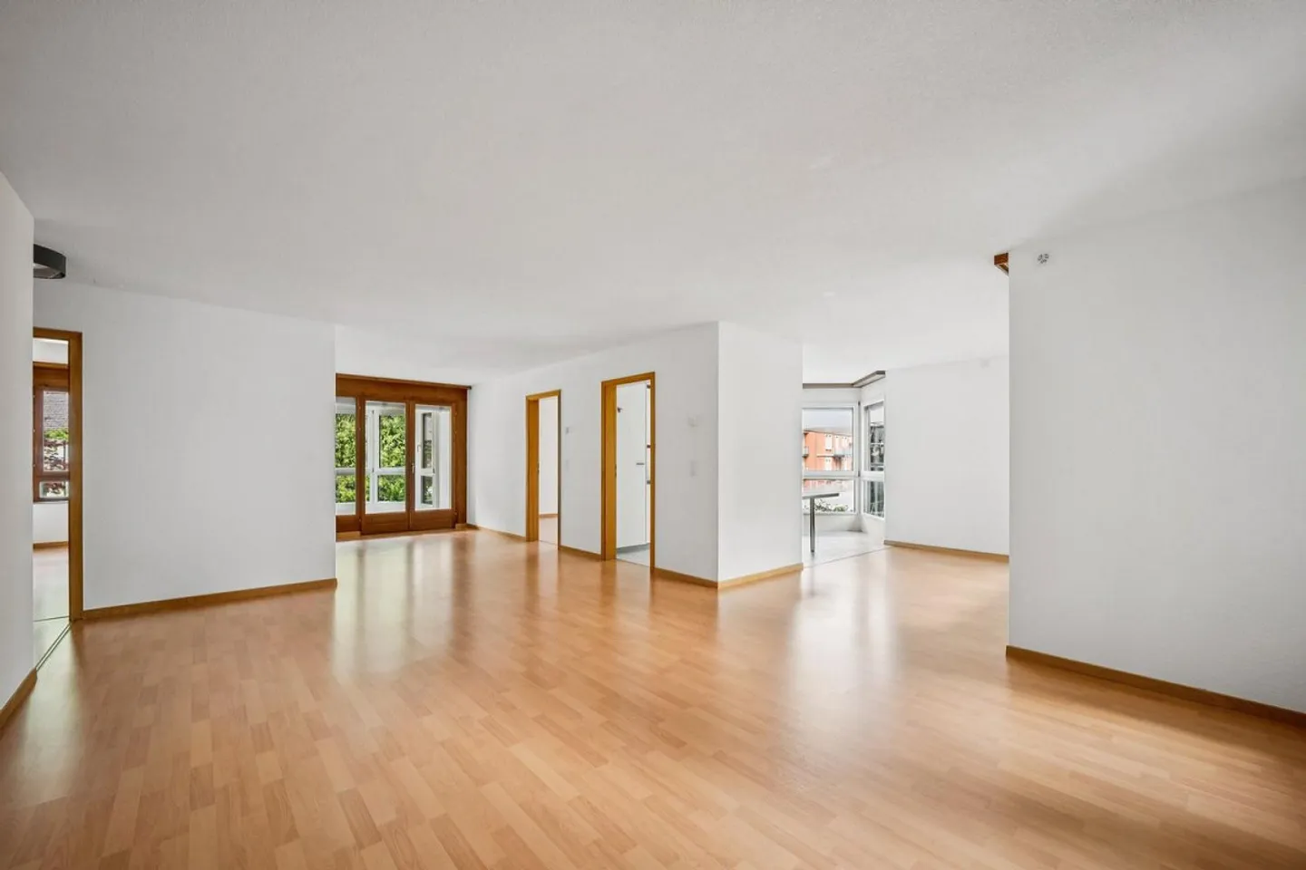 Helle 4.5-Zimmer-Wohnung in Meiringen - Foto 1 von 11