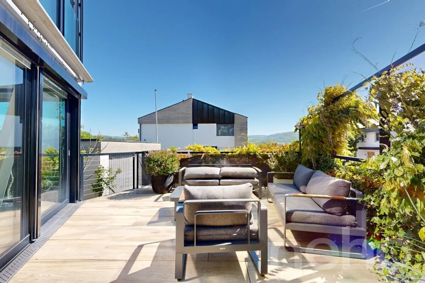 Exclusive Design House with Gallery & Impressive Glass Front - Photo 9 of 12