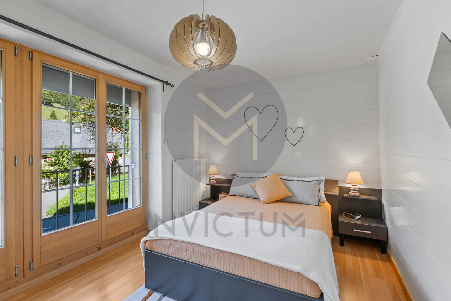 Geräumiges 9,5-Zimmer-Einfamilienhaus mit zwei Wohnungen in Les Avants - Foto 23 von 26