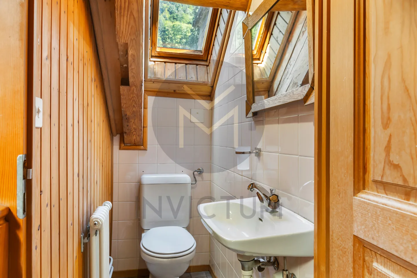 Geräumiges 9,5-Zimmer-Einfamilienhaus mit zwei Wohnungen in Les Avants - Foto 16 von 26