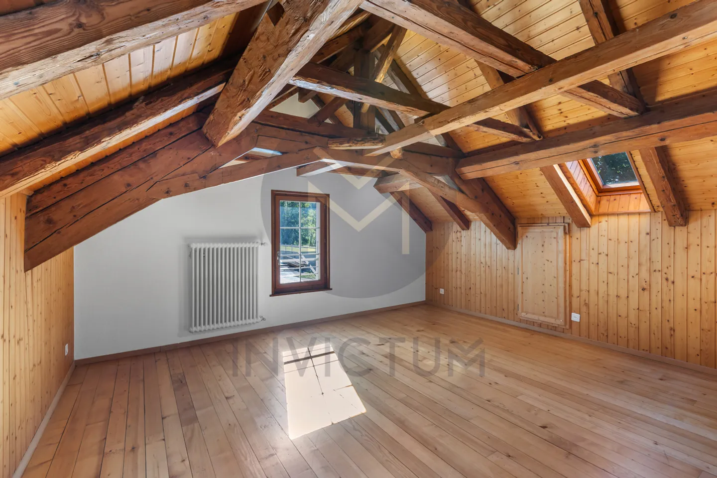Geräumiges 9,5-Zimmer-Einfamilienhaus mit zwei Wohnungen in Les Avants - Foto 18 von 26