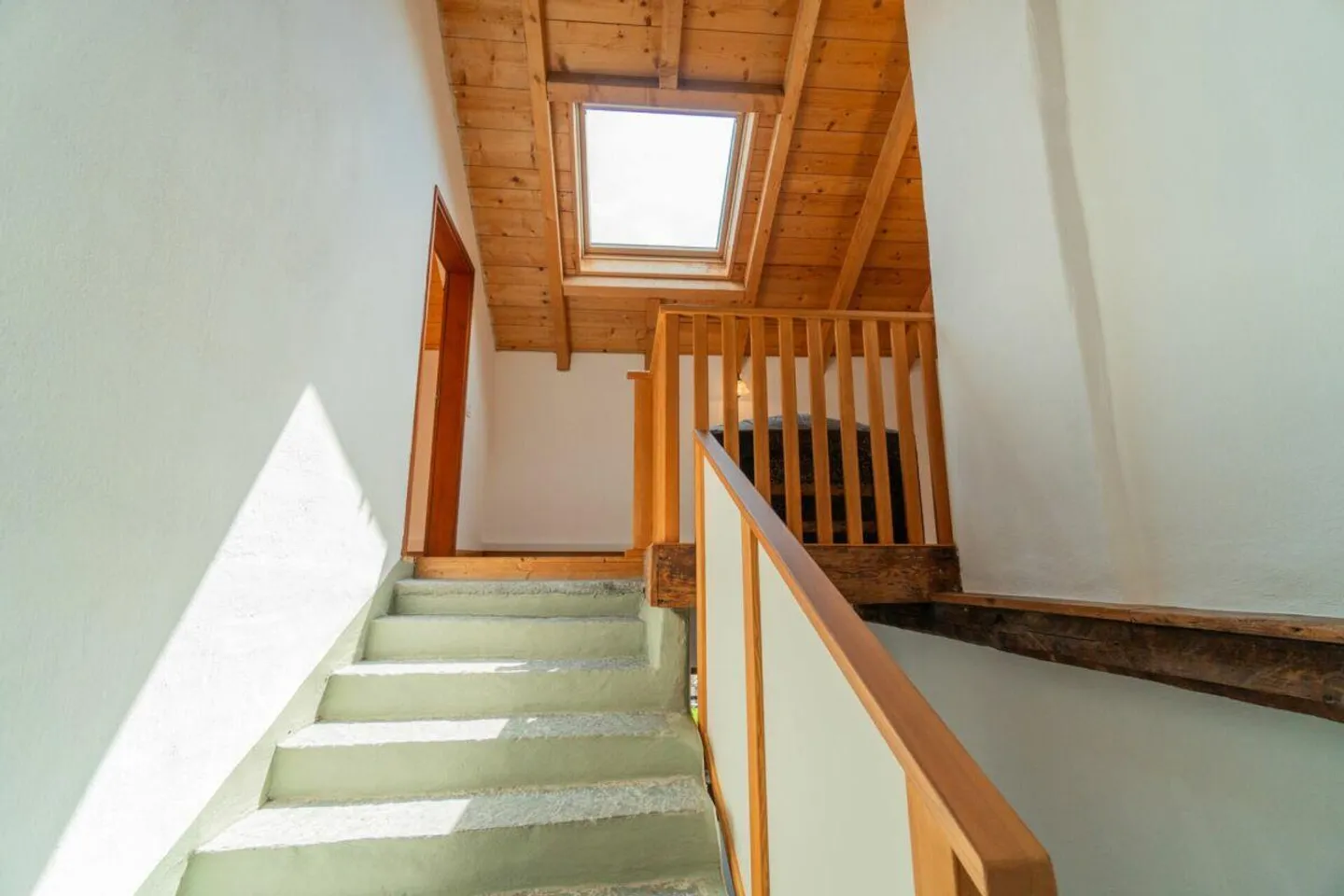 Casa rustica con 6 camere - Foto 14 di 19
