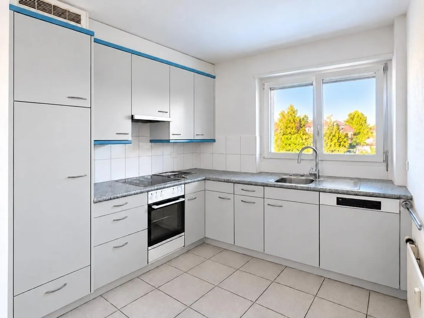 Living with Charm - Your new home awaits in Jegenstorf - Photo 4 of 9