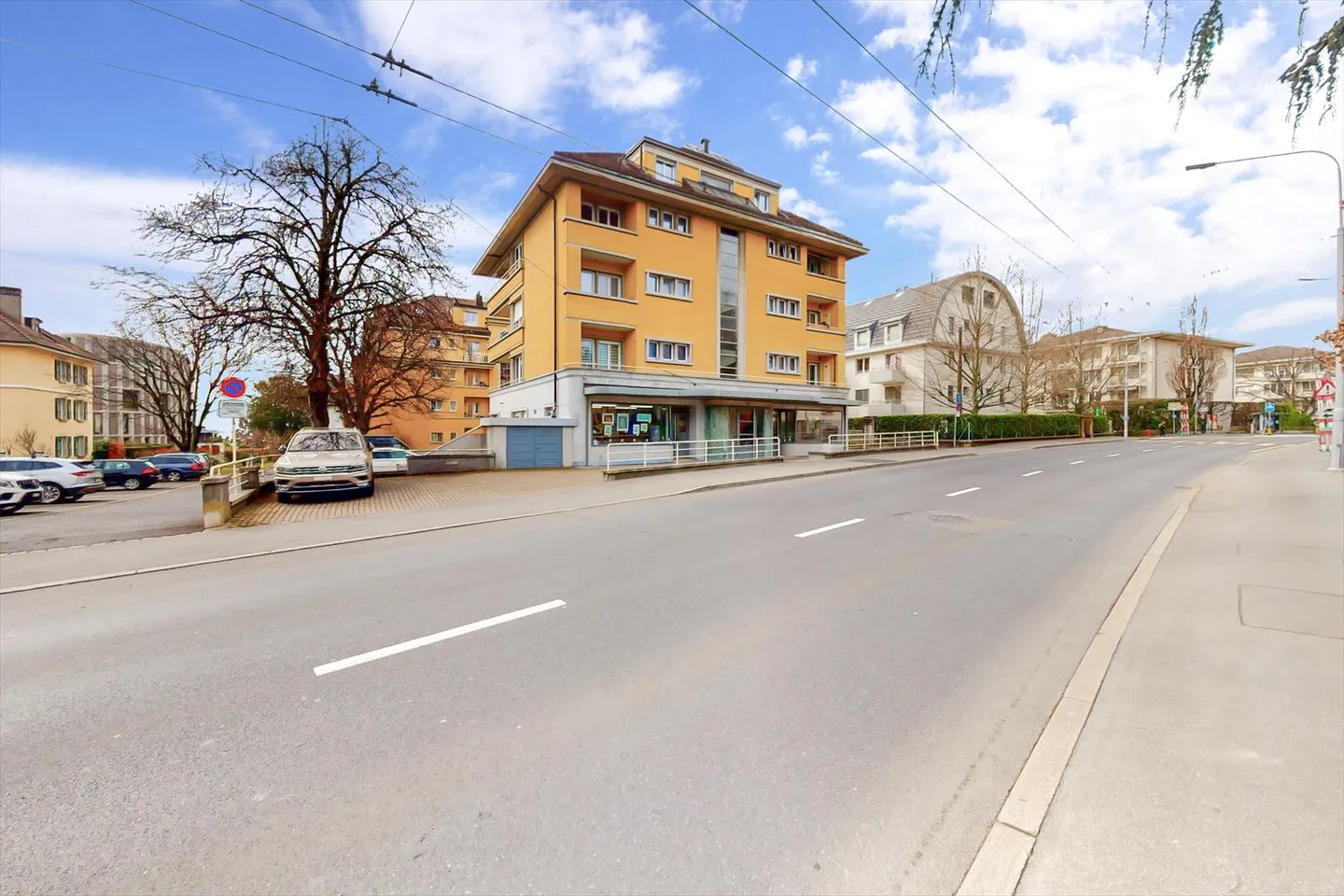 Posto auto interno in affitto - Foto 2 di 2