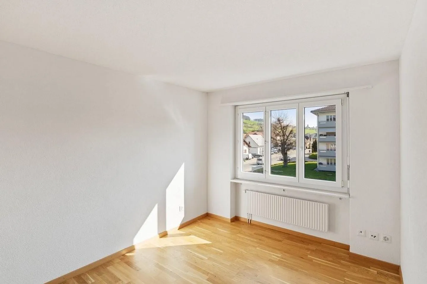 Helle und gemütliche 3.5-Zimmer-Wohnung in Reinach - Foto 4 von 7