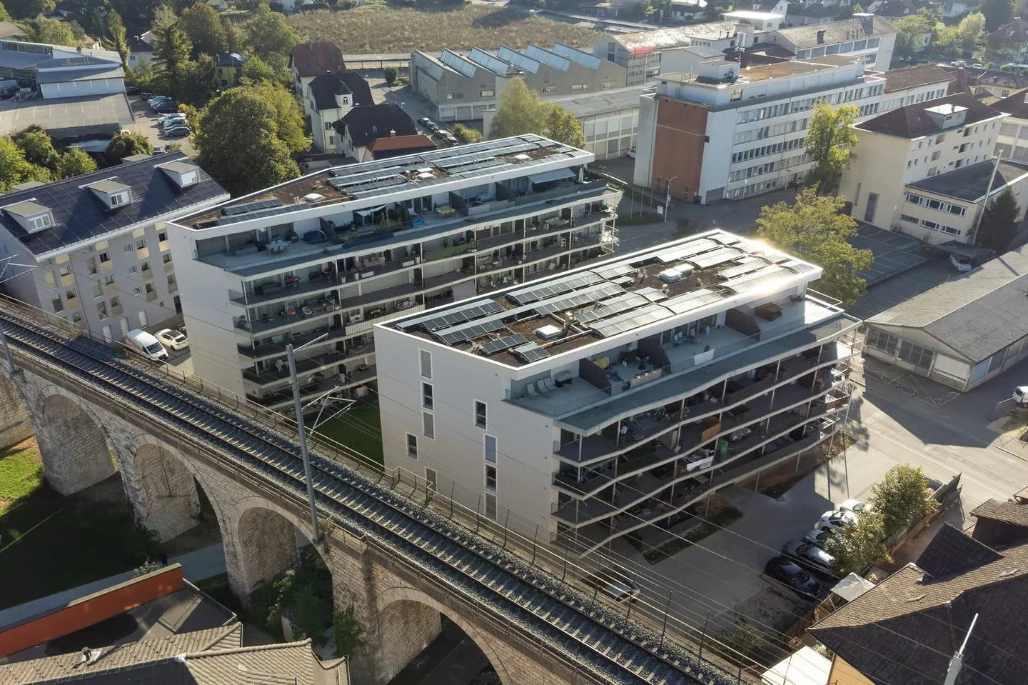 Luminoso appartamento di 3,5 stanze con balcone a Grenchen - disponibile immediatamente! - Foto 6 di 6
