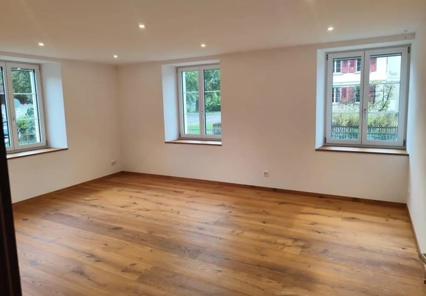 Attractive 3.5-room apartment with balcony in Zweidlen - Photo 6 of 7