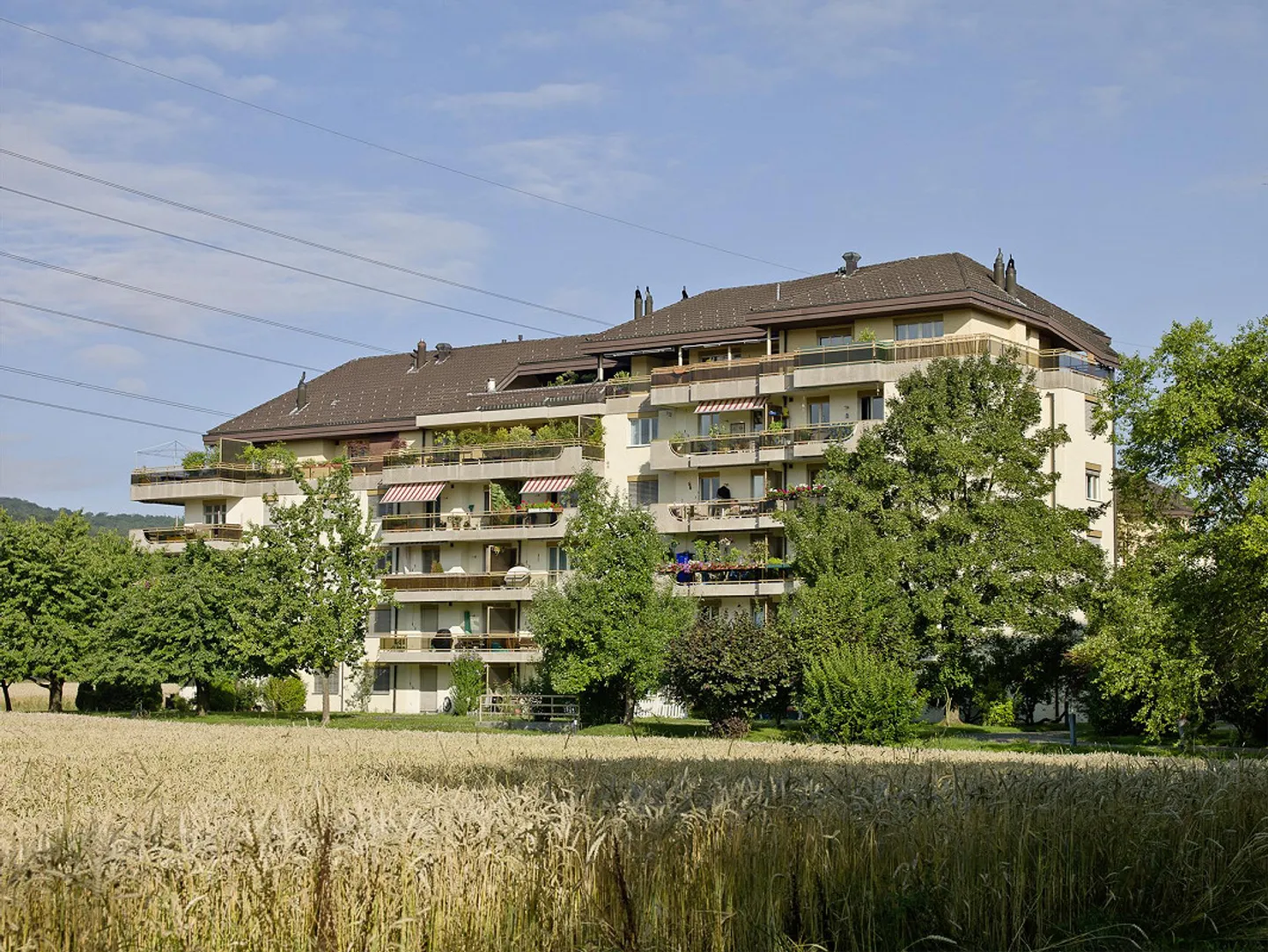 Ici, quelque chose vous attend ! Super appartement hip et chic rénové - Photo 1 sur 5