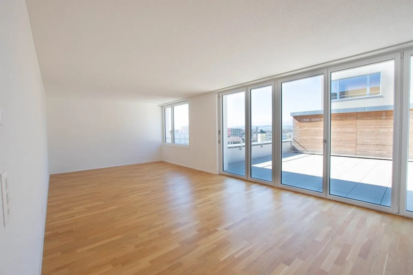 Stai cercando un appartamento con una grande terrazza? - Foto 5 di 11