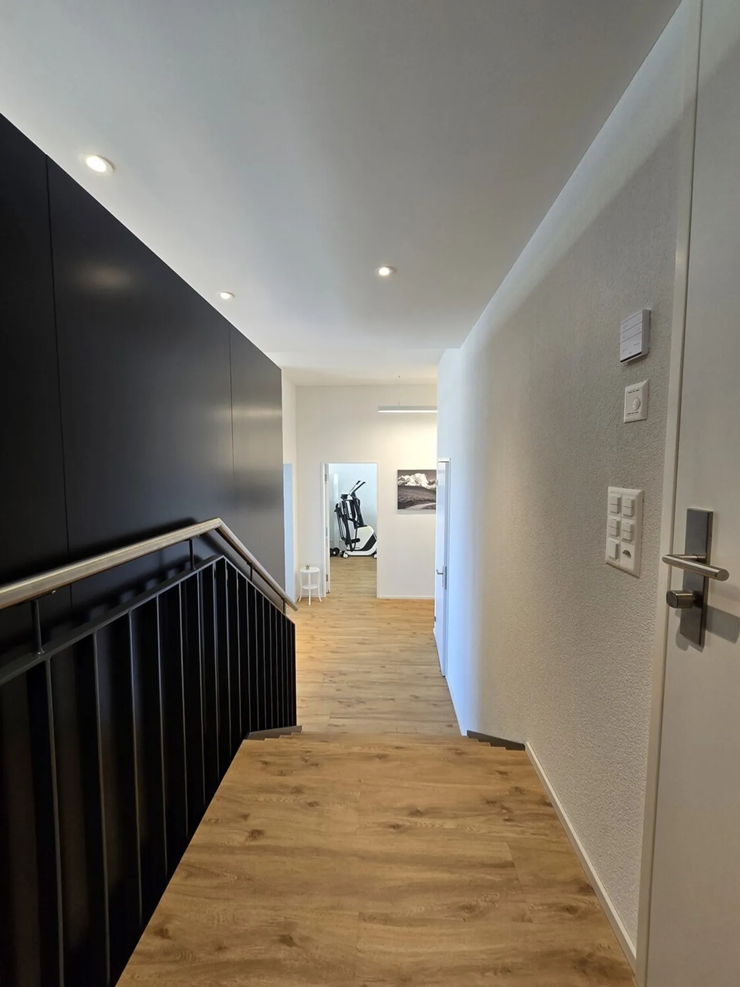 Votre nouvel espace commercial moderne lumineux et accueillant - Photo 5 sur 13