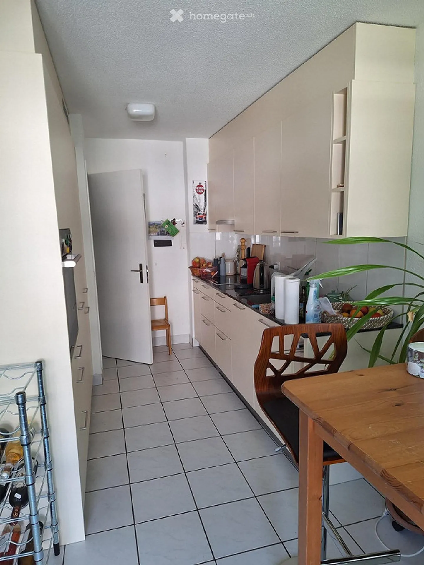 Modern 4.5-room apartment with balcony and roof terrace in Ipsach - Photo 2 of 6