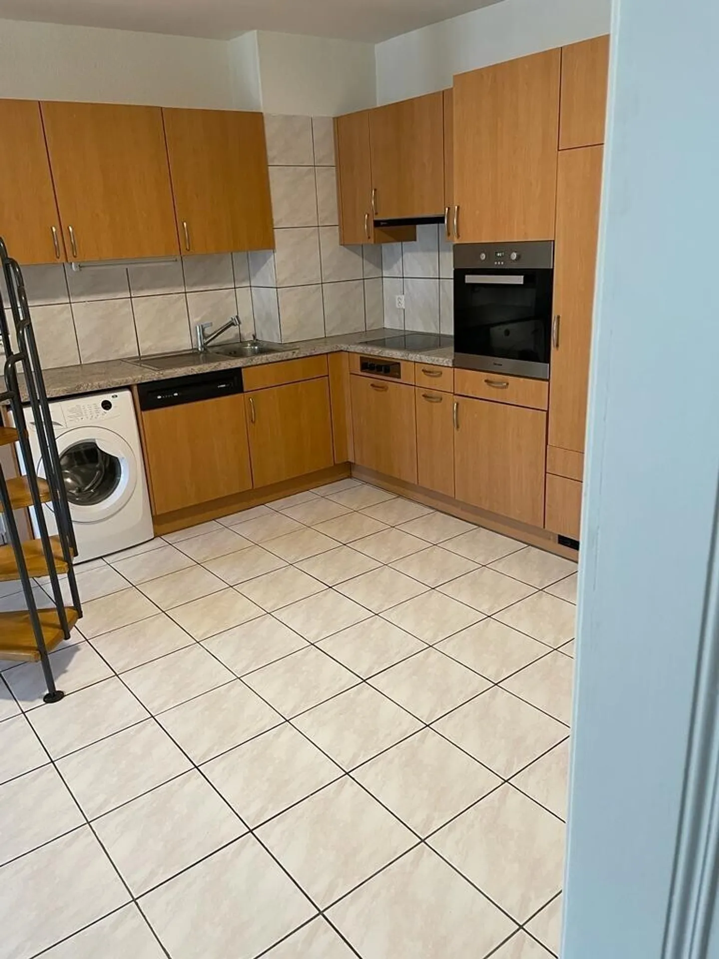 Zimmer in einer Wohngemeinschaft - im Stadtzentrum! - Foto 2 von 8