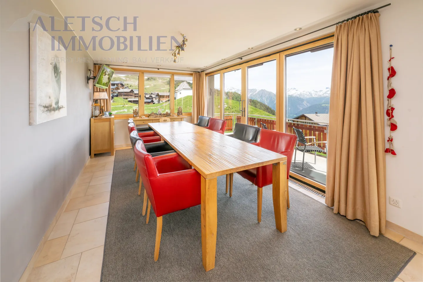 7-room apartment for sale in Bettmeralp - Photo 1 of 7