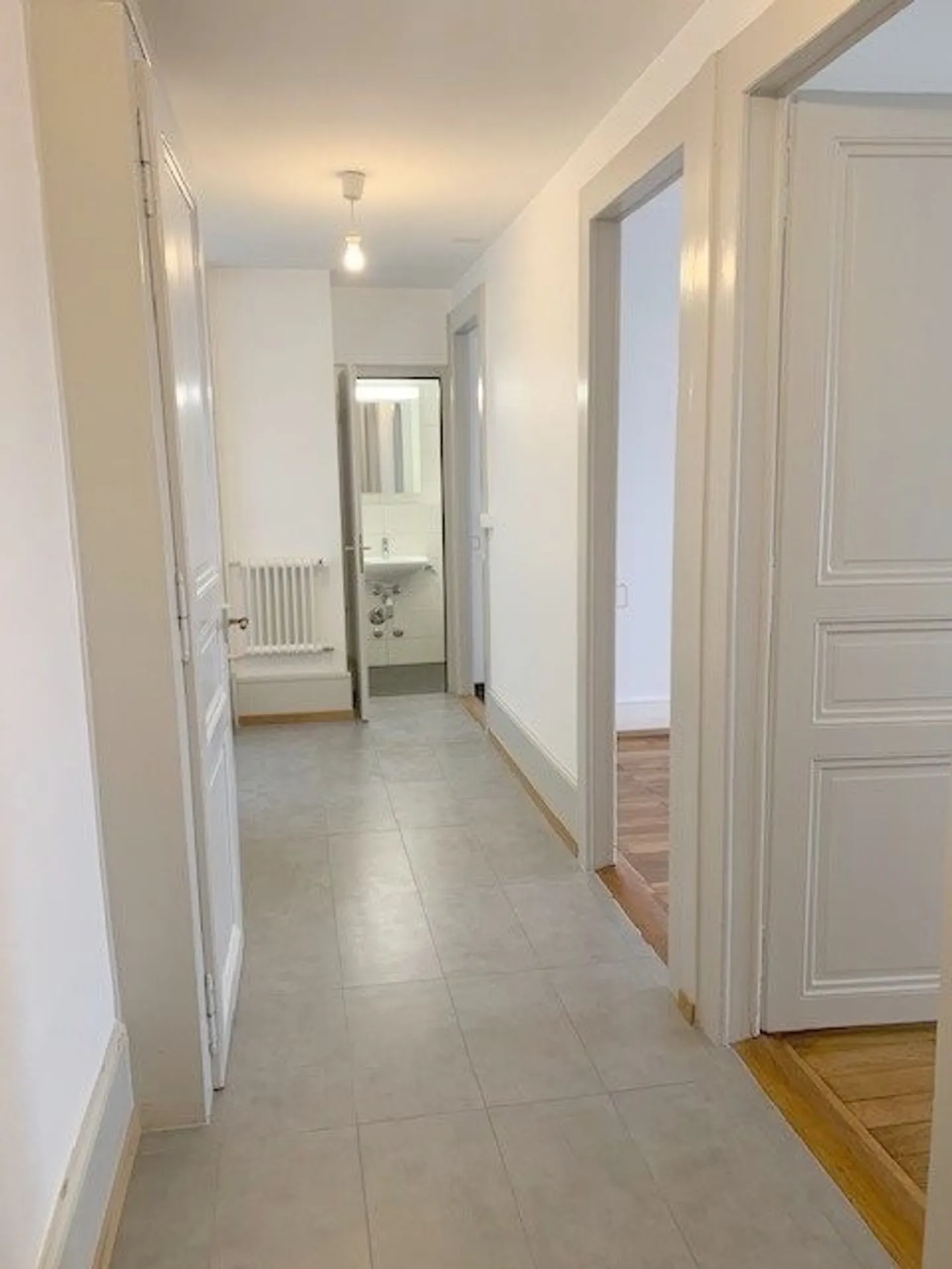 Bel Appartement Rénové - Photo 5 sur 6