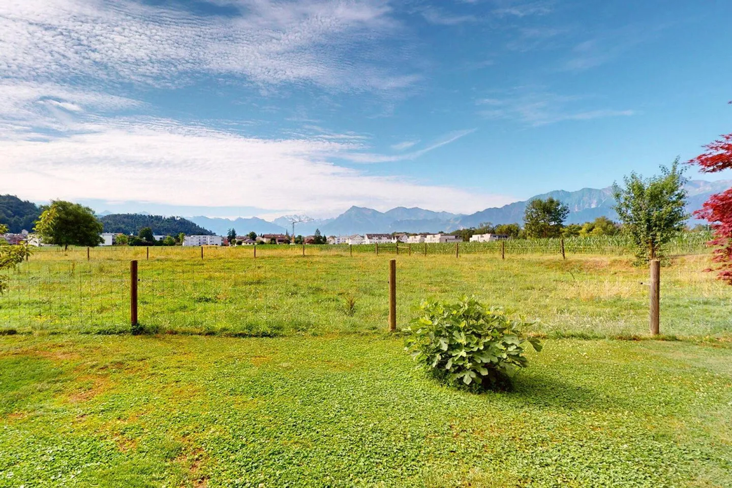 Casa unifamiliare con vista sulle montagne, adiacente alla zona agricola - Foto 9 di 20