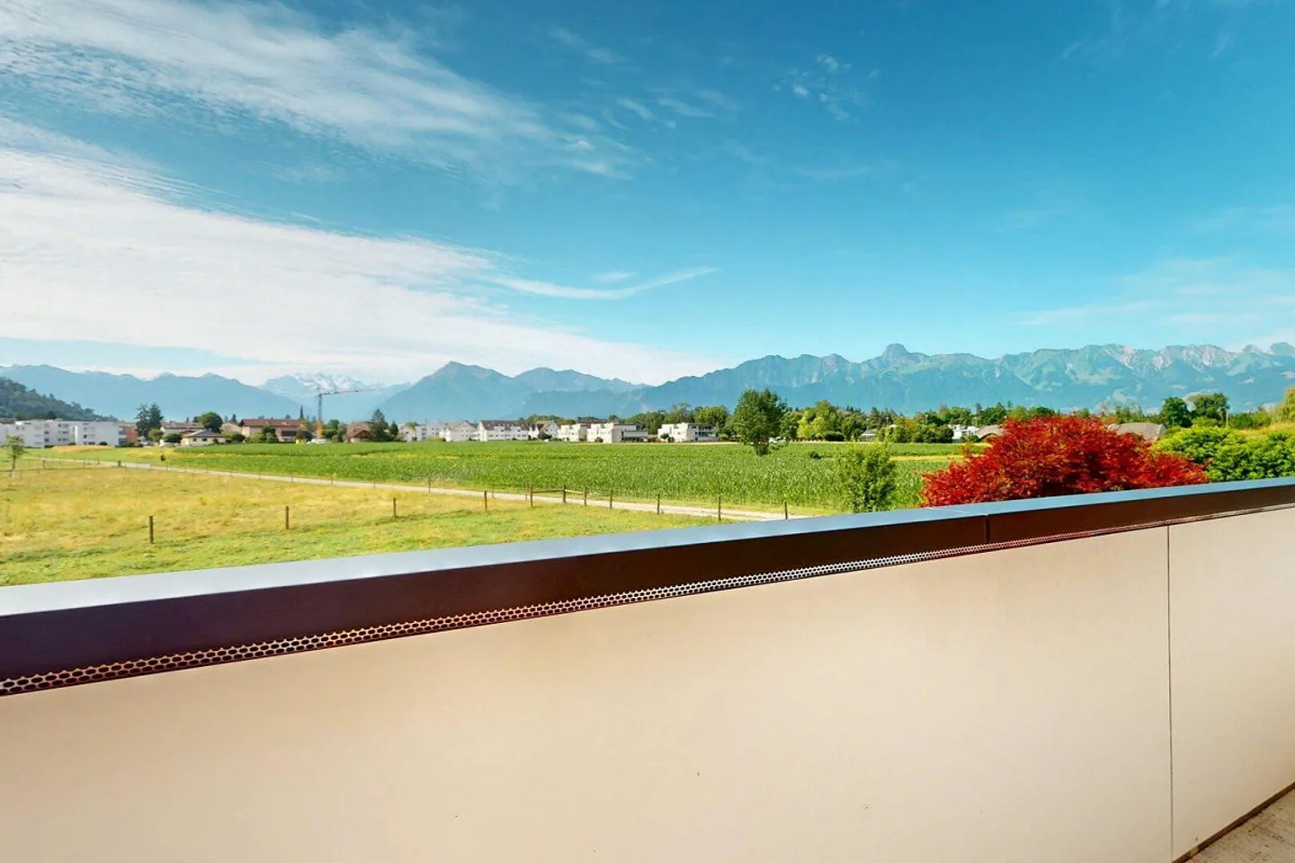 Casa unifamiliare con vista sulle montagne, adiacente alla zona agricola - Foto 11 di 20