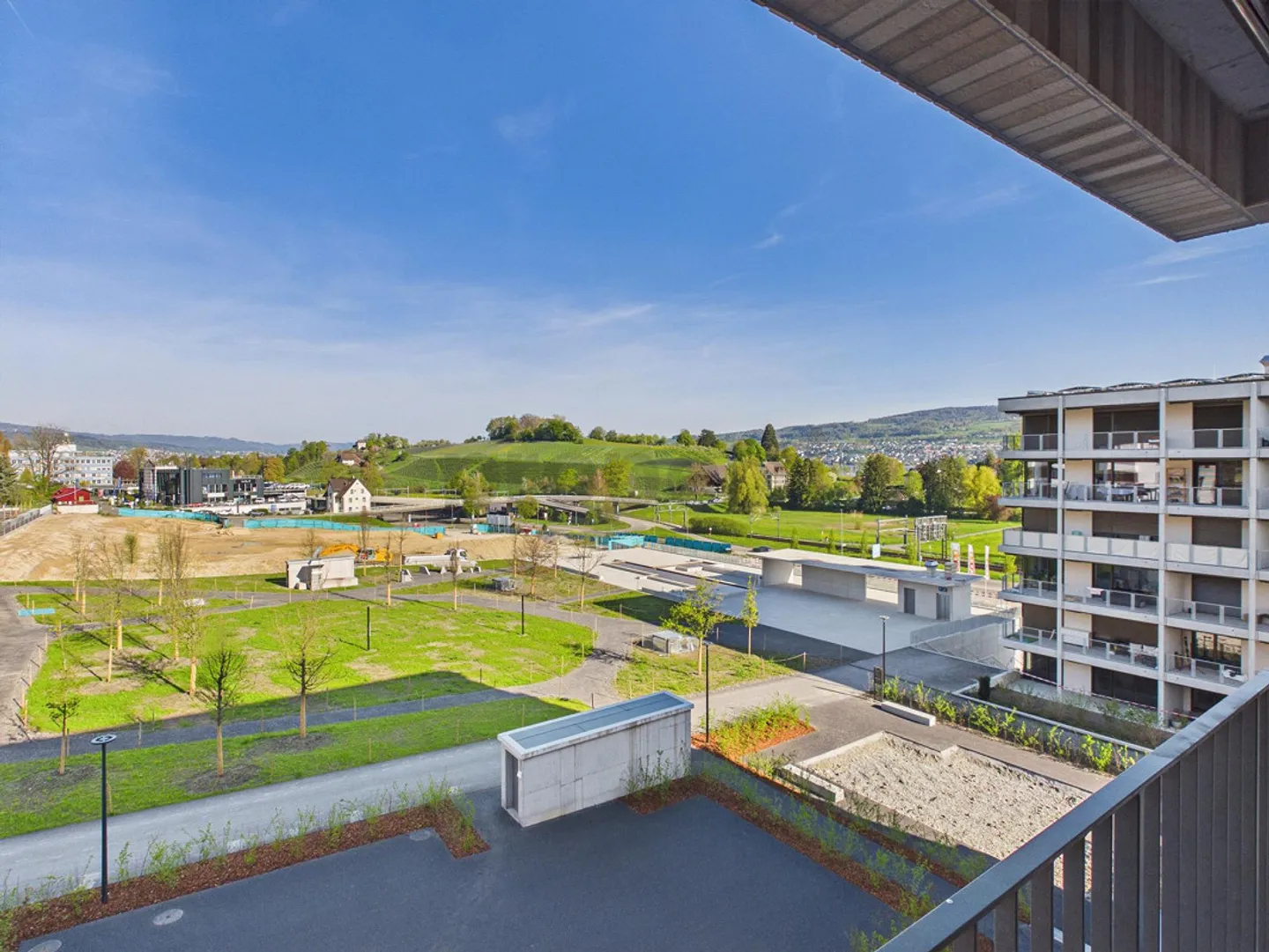 Exclusive 3.5-room new-build apartment in AuPark – modern living with ... - Photo 16 of 17