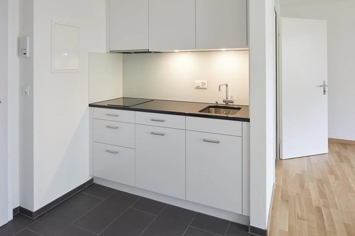 MIETEN OHNE KAUTION - Schöne und sanierte 1-Zimmerwohnung - Foto 2 von 10