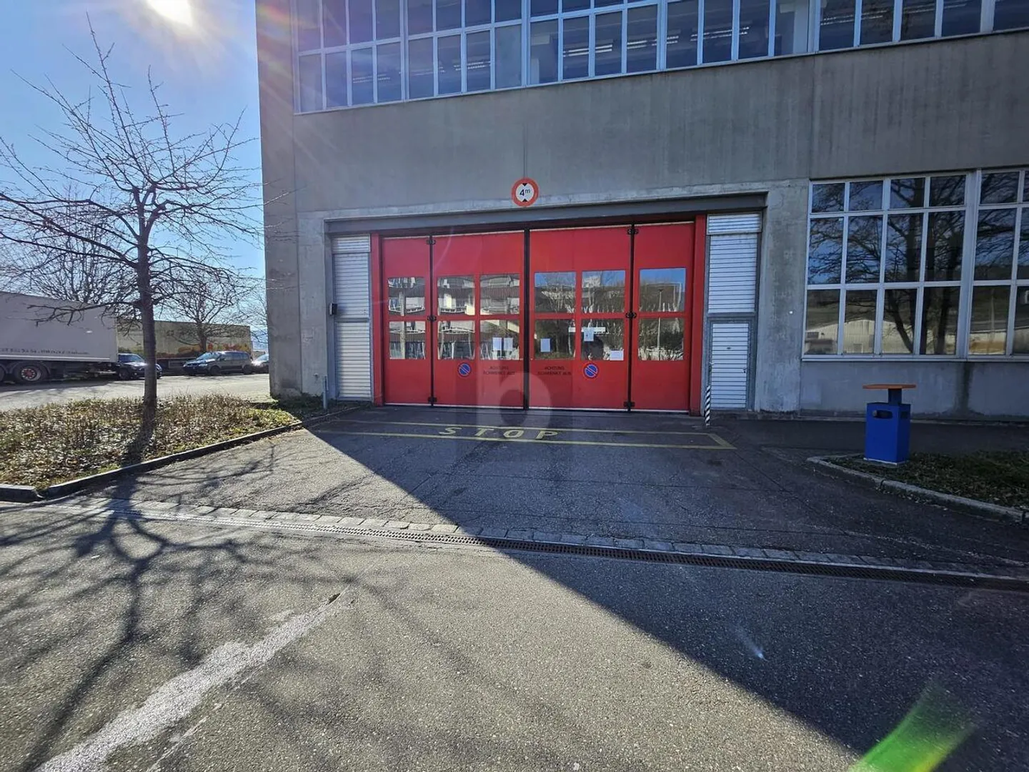 BEAUCOUP D'ESPACE, UTILISATION FLEXIBLE - JUSQU'À LA FIN DE 2026 - Photo 5 sur 6