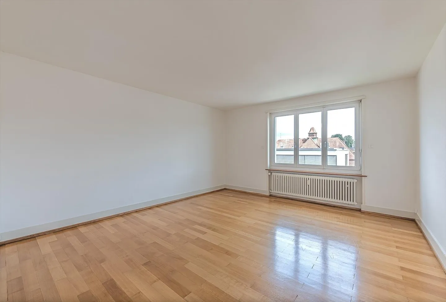 Your new home in Binningen! - Photo 7 of 10