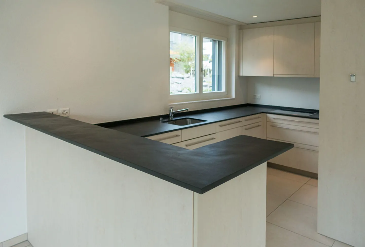 La tua nuova casa a Tuggen appartamento 4.5 stanze - Foto 4 di 12