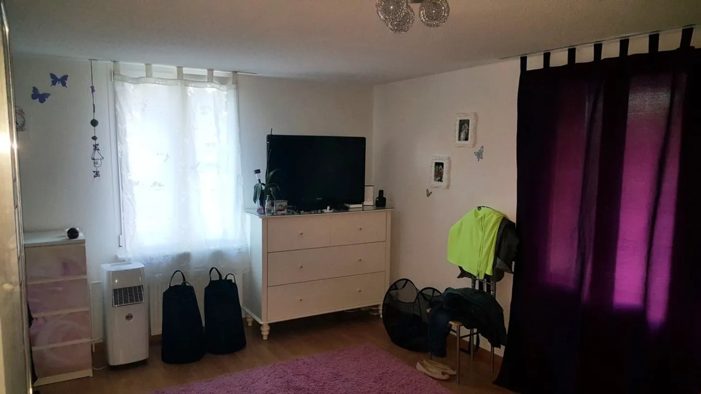 Residential and commercial building in a good location - Photo 10 of 12