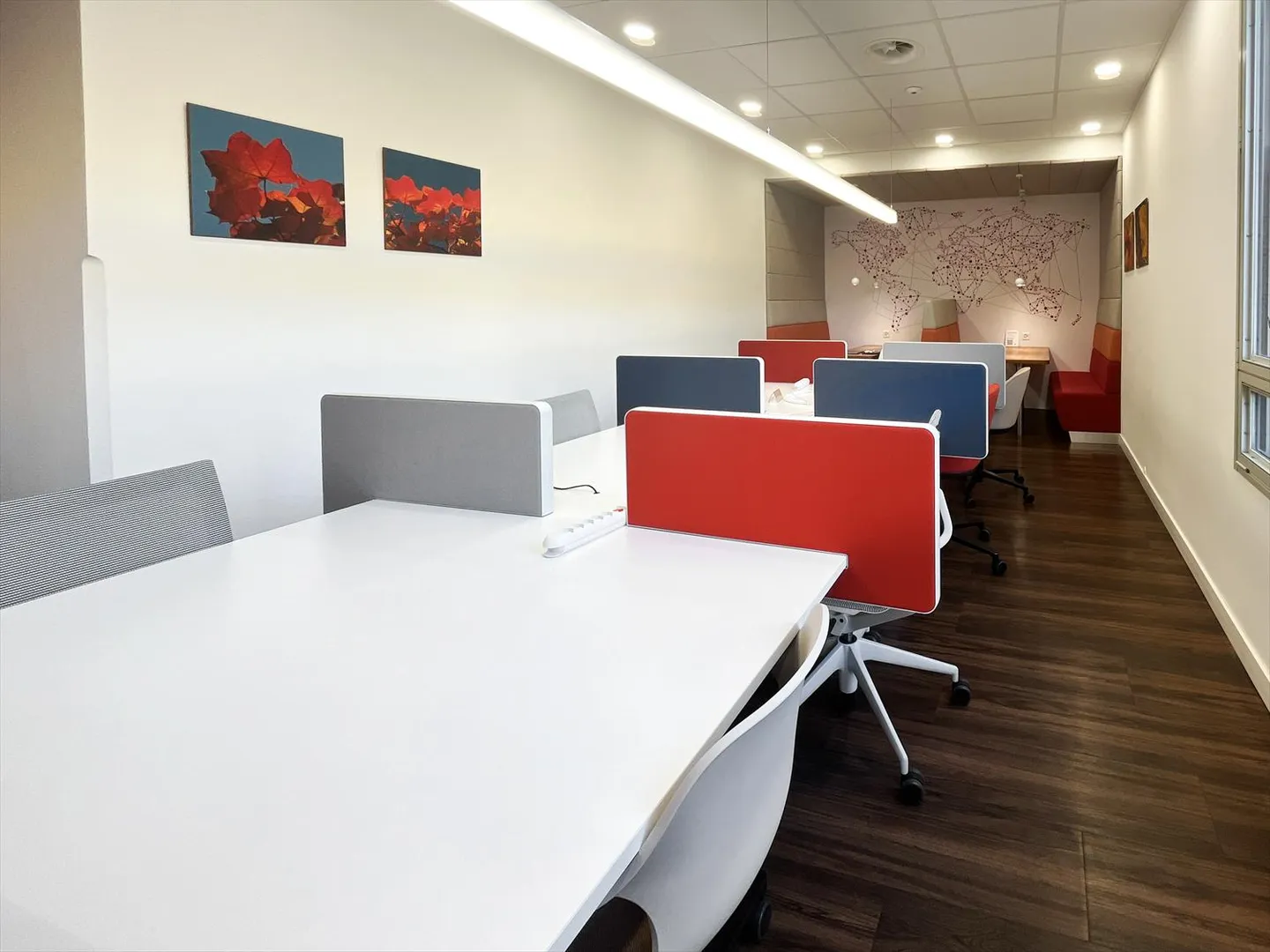 Trouvez un bureau dédié dans le Regus Quartier Maghetti - Photo 1 sur 11