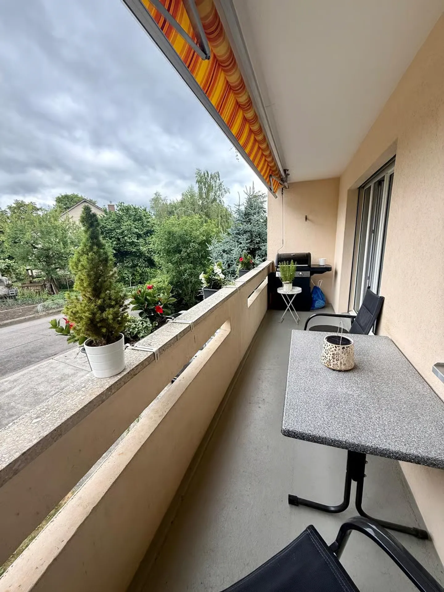 Appartamento di 4 stanze al piano rialzato in posizione tranquilla - Foto 8 di 9