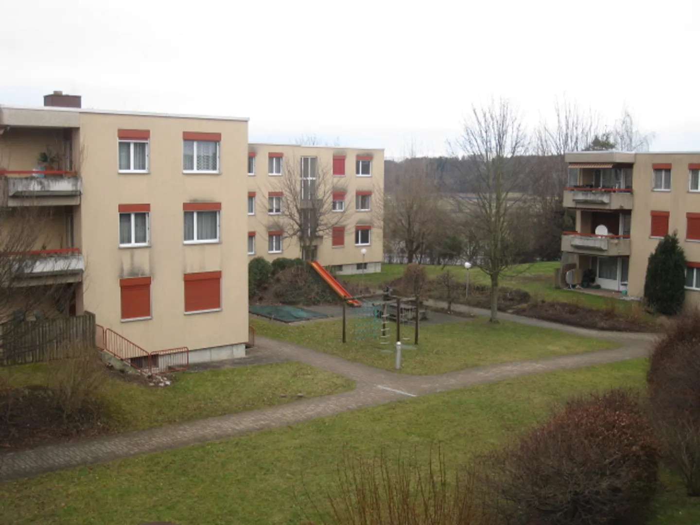 Modern Apartment in Central Location - Photo 2 of 8