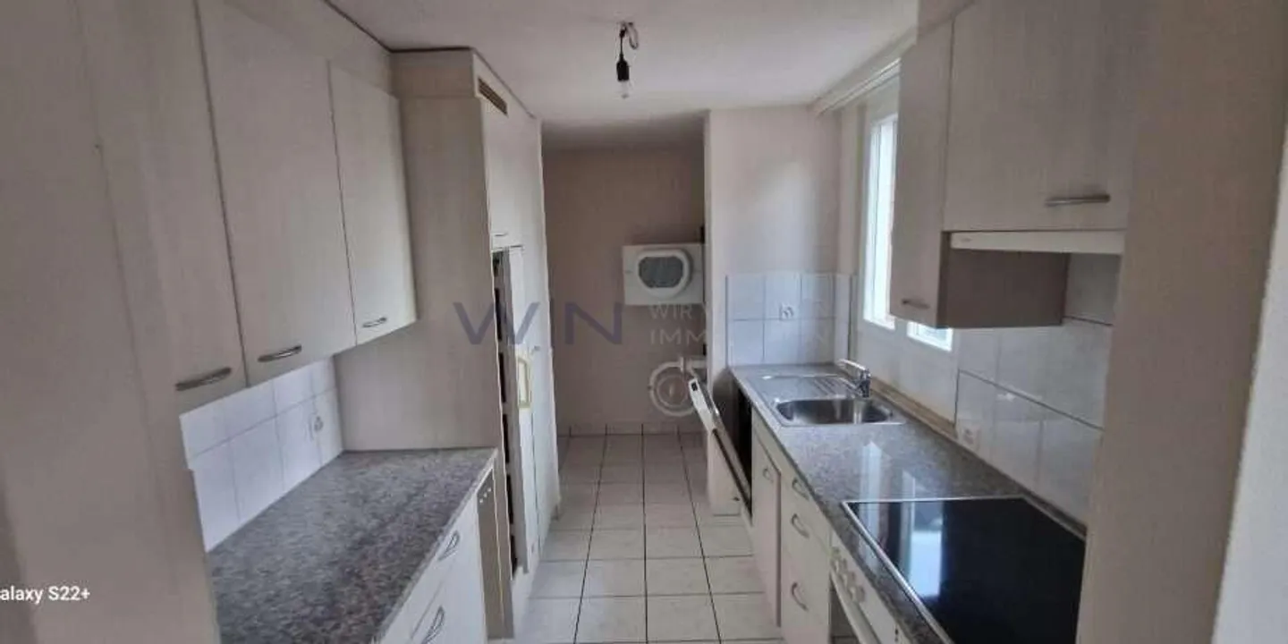 Appartement Art Nouveau de 4,5 pièces avec balcon - Photo 6 sur 9