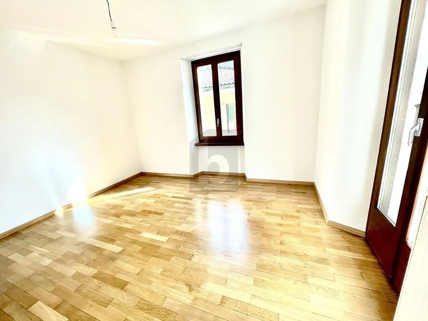 Appartamento 4.5 locali soleggiato - Foto 3 di 6
