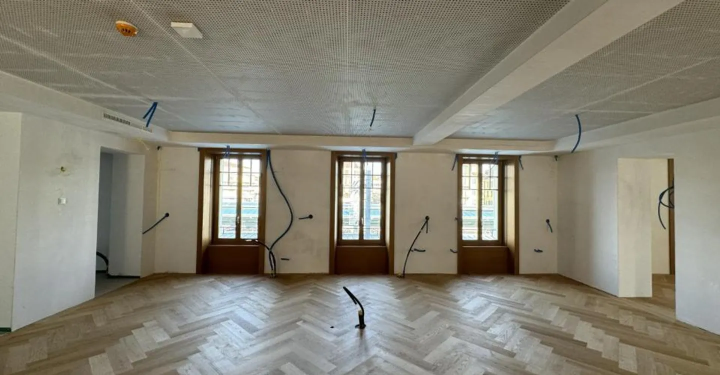 High-end office 170 m² + terrace 118 m² - Photo 1 of 5