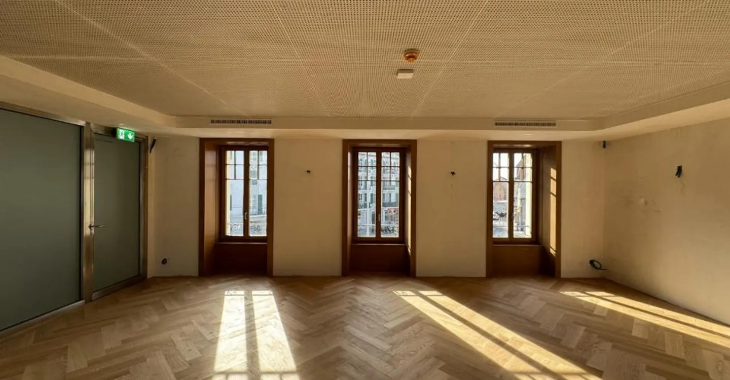 High-end office 170 m² + terrace 118 m² - Photo 3 of 5