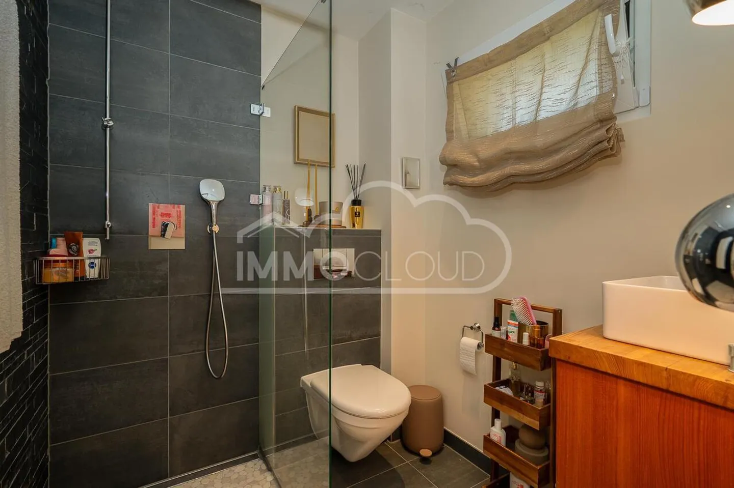 Casa Semi-Indipendente Incantevole - Foto 14 di 17