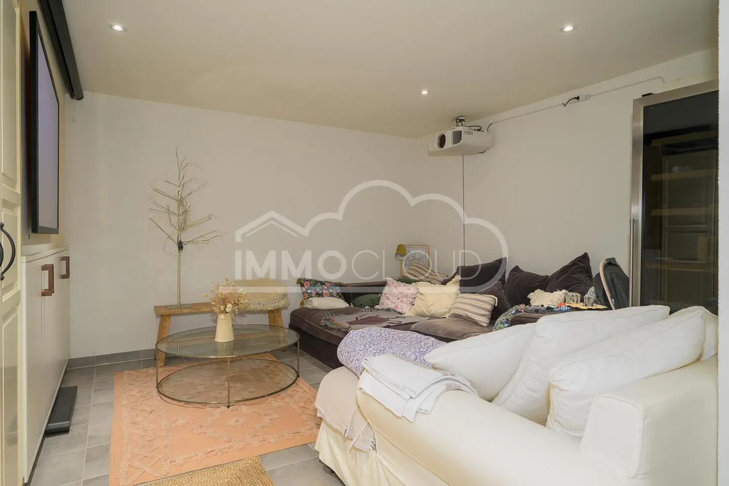Casa Semi-Indipendente Incantevole - Foto 15 di 17