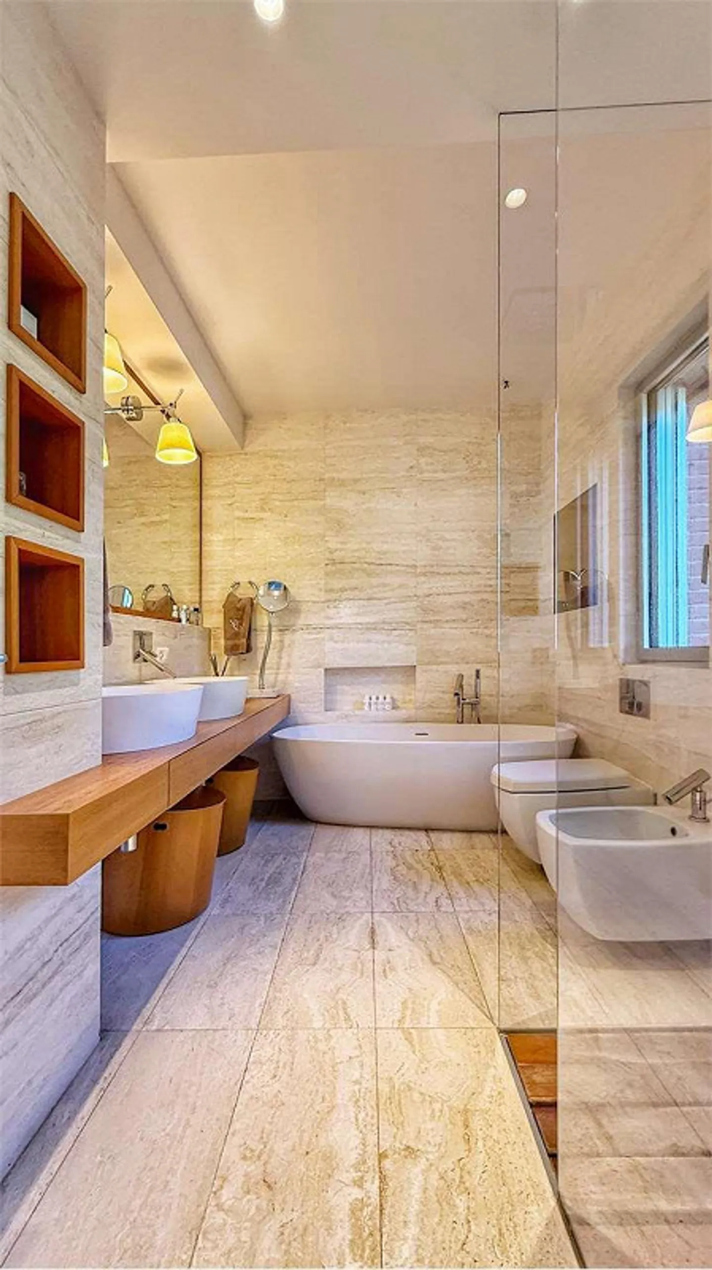 Wunderschönes Dachgeschoß-Duplex mit Seeblick zum Verkauf - Foto 11 von 13