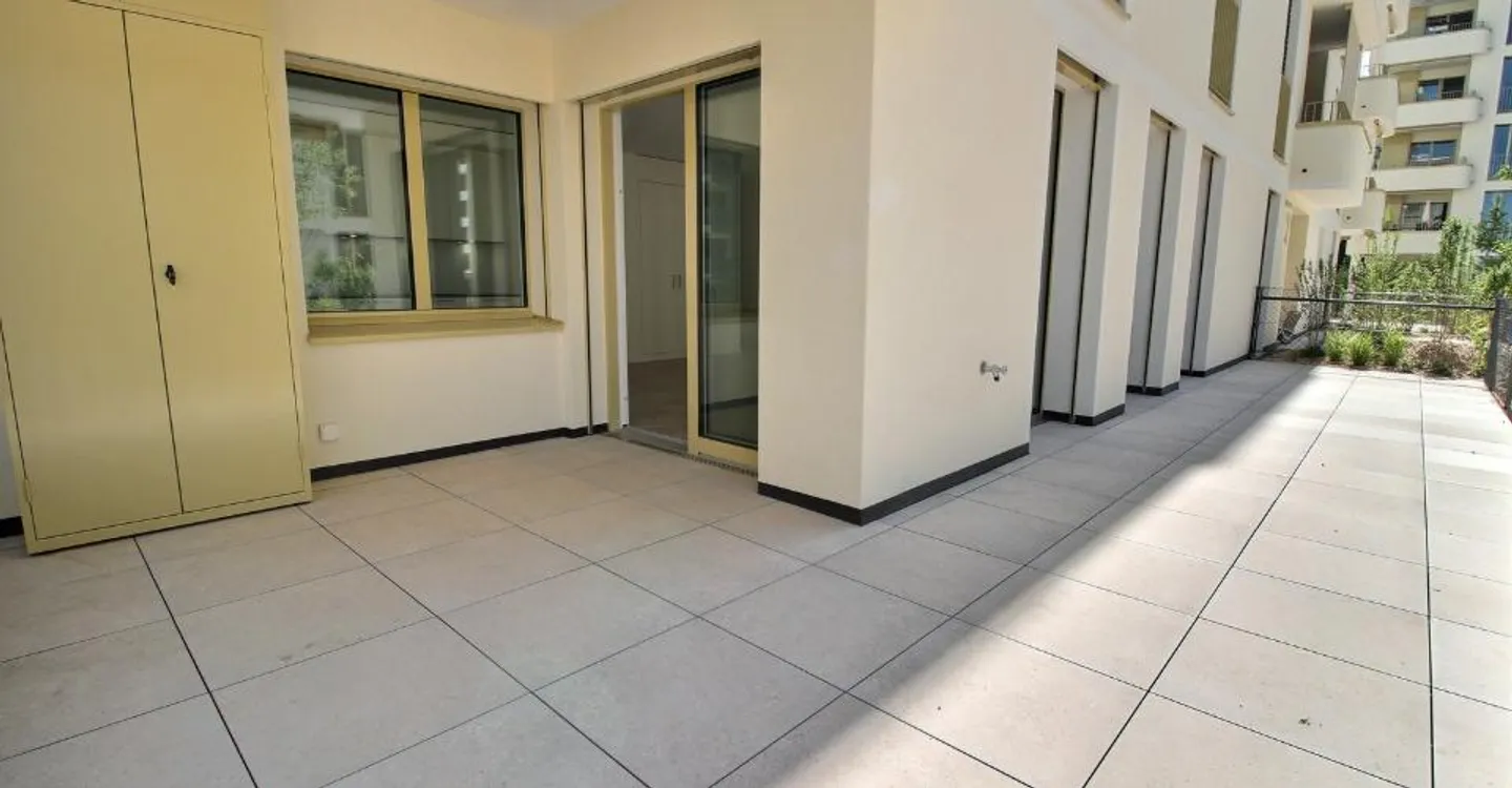 Exceptional 5.5-room apartment for rent in Marly! - Photo 2 of 13