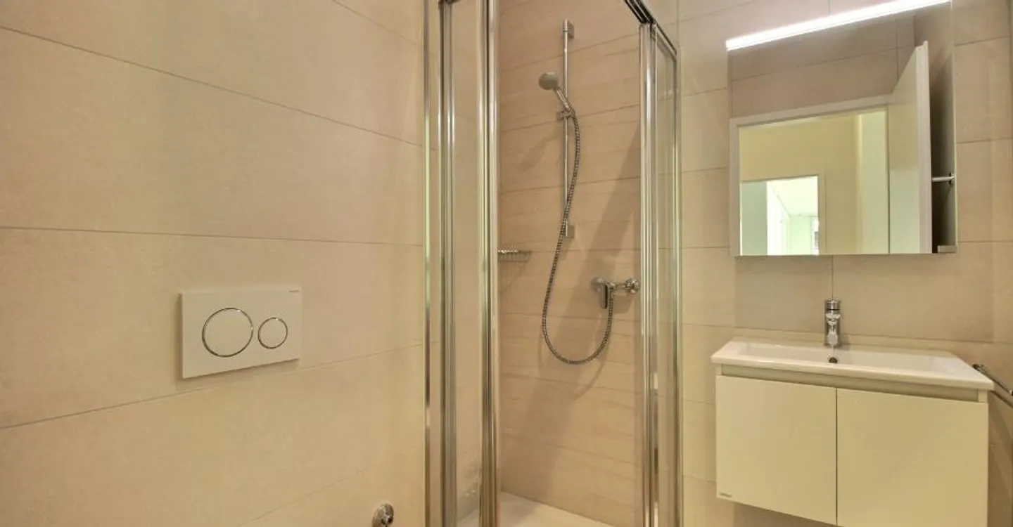 Exceptional 5.5-room apartment for rent in Marly! - Photo 7 of 13
