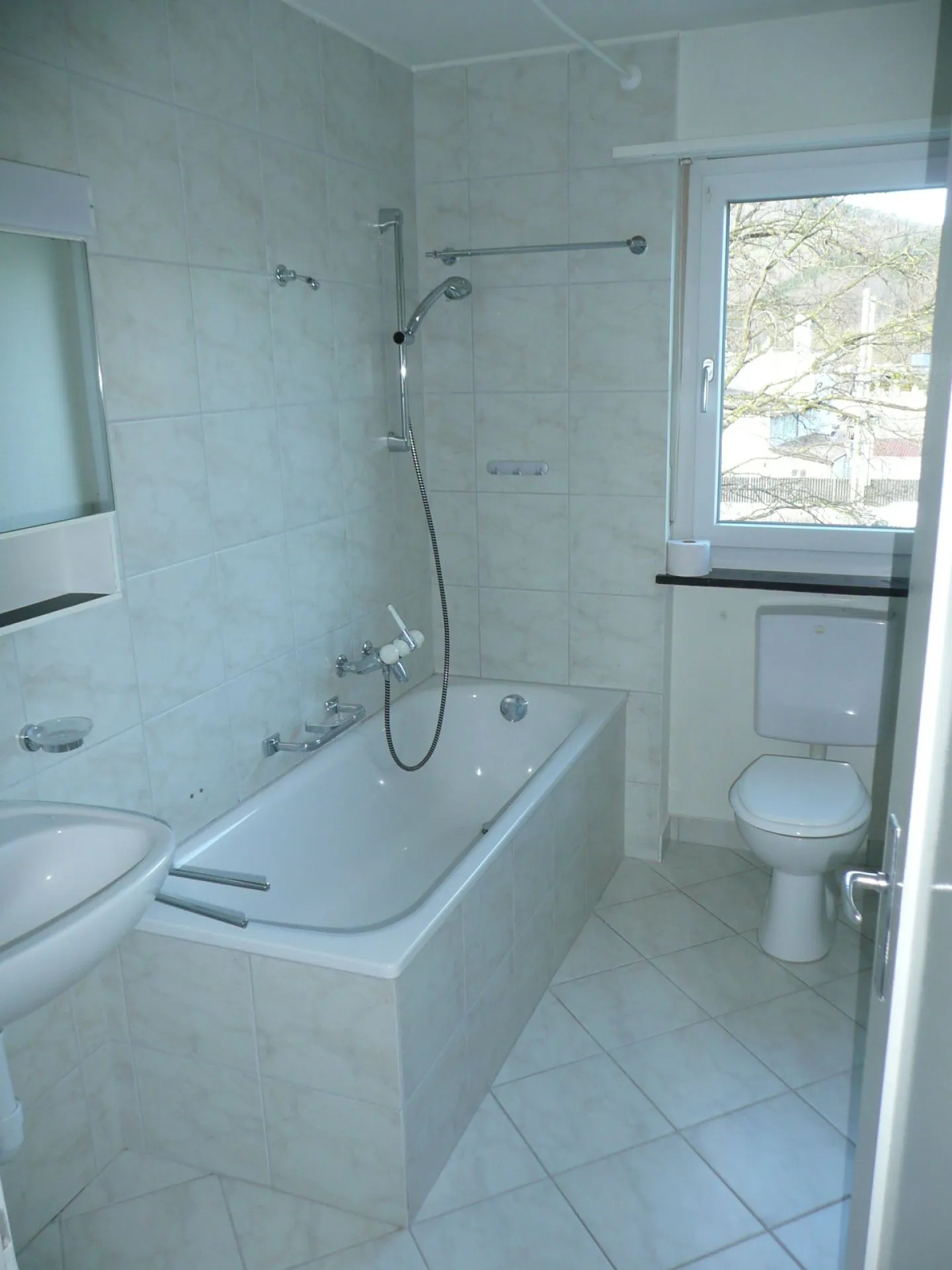 Sonnige 3-Zimmerwohnung - Foto 3 von 7