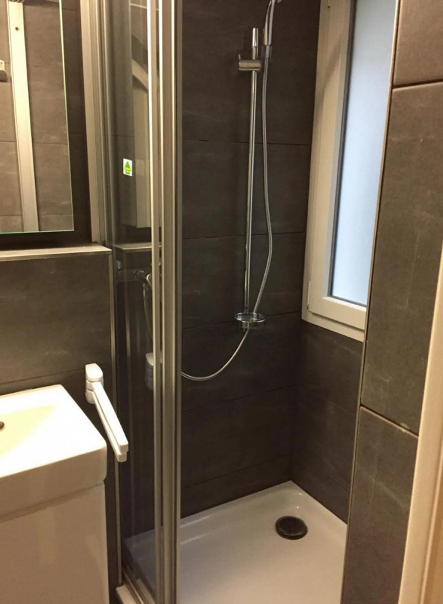 Studio dans la vieille ville de Rheinfelden - Photo 5 sur 6