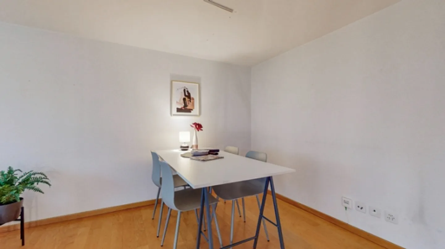 «GEMÜTLICHE WOHNUNG MIT GARTENIDYLLE» - Foto 4 von 8