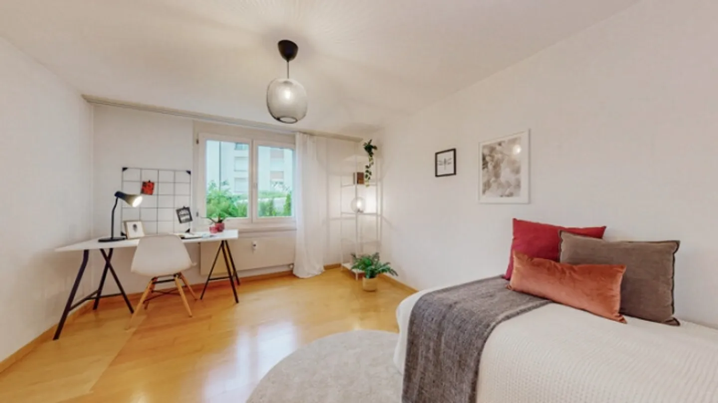 «GEMÜTLICHE WOHNUNG MIT GARTENIDYLLE» - Foto 6 von 8