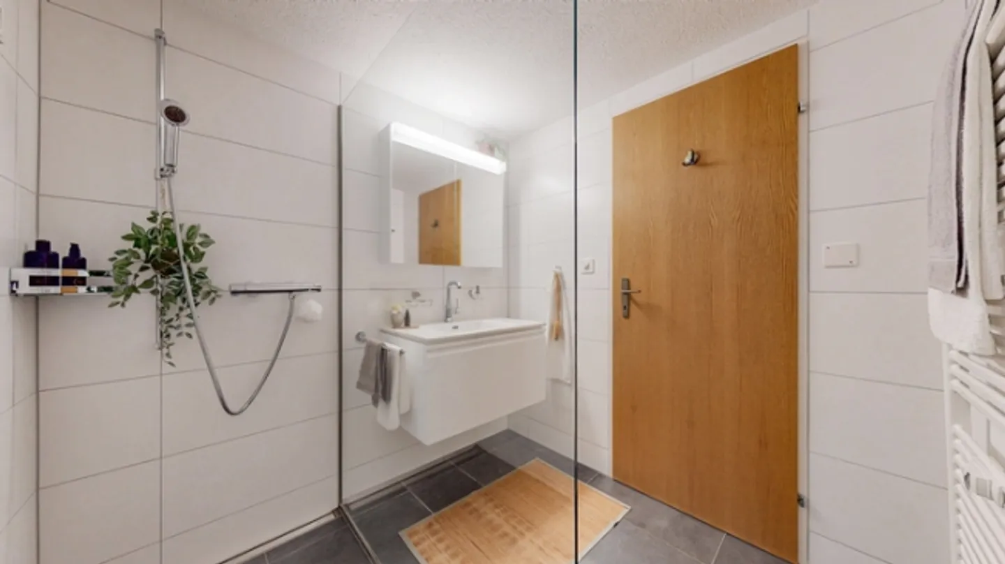 «GEMÜTLICHE WOHNUNG MIT GARTENIDYLLE» - Foto 7 von 8