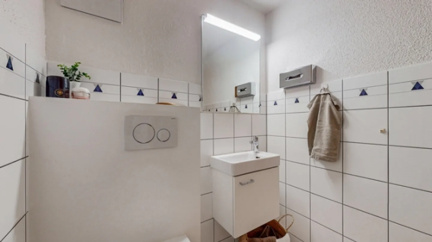 «GEMÜTLICHE WOHNUNG MIT GARTENIDYLLE» - Foto 8 von 8