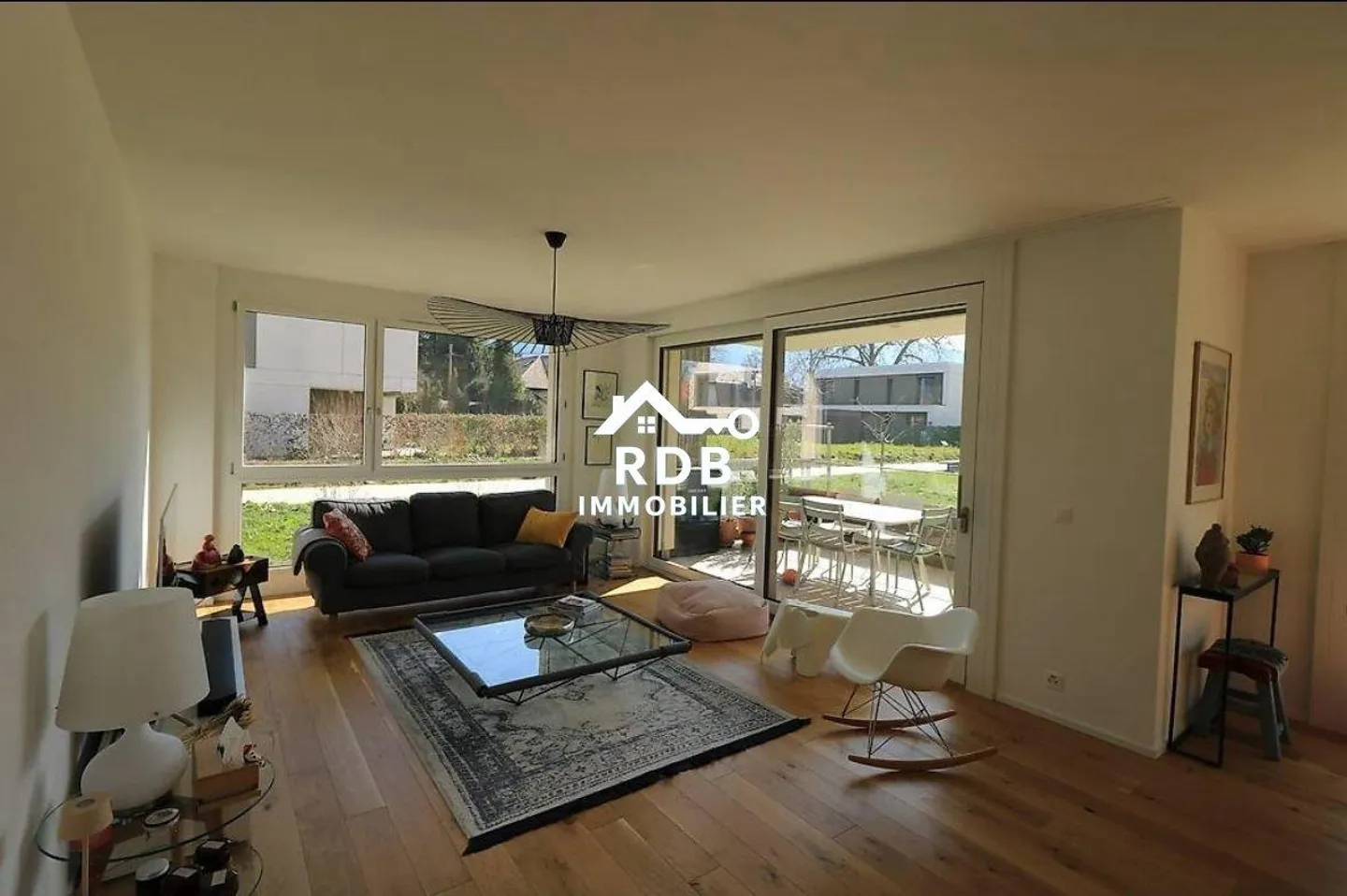 Neue möblierte 5-Zimmer-Wohnung im Obergeschoss in Troinex 1256 - Foto 1 von 5