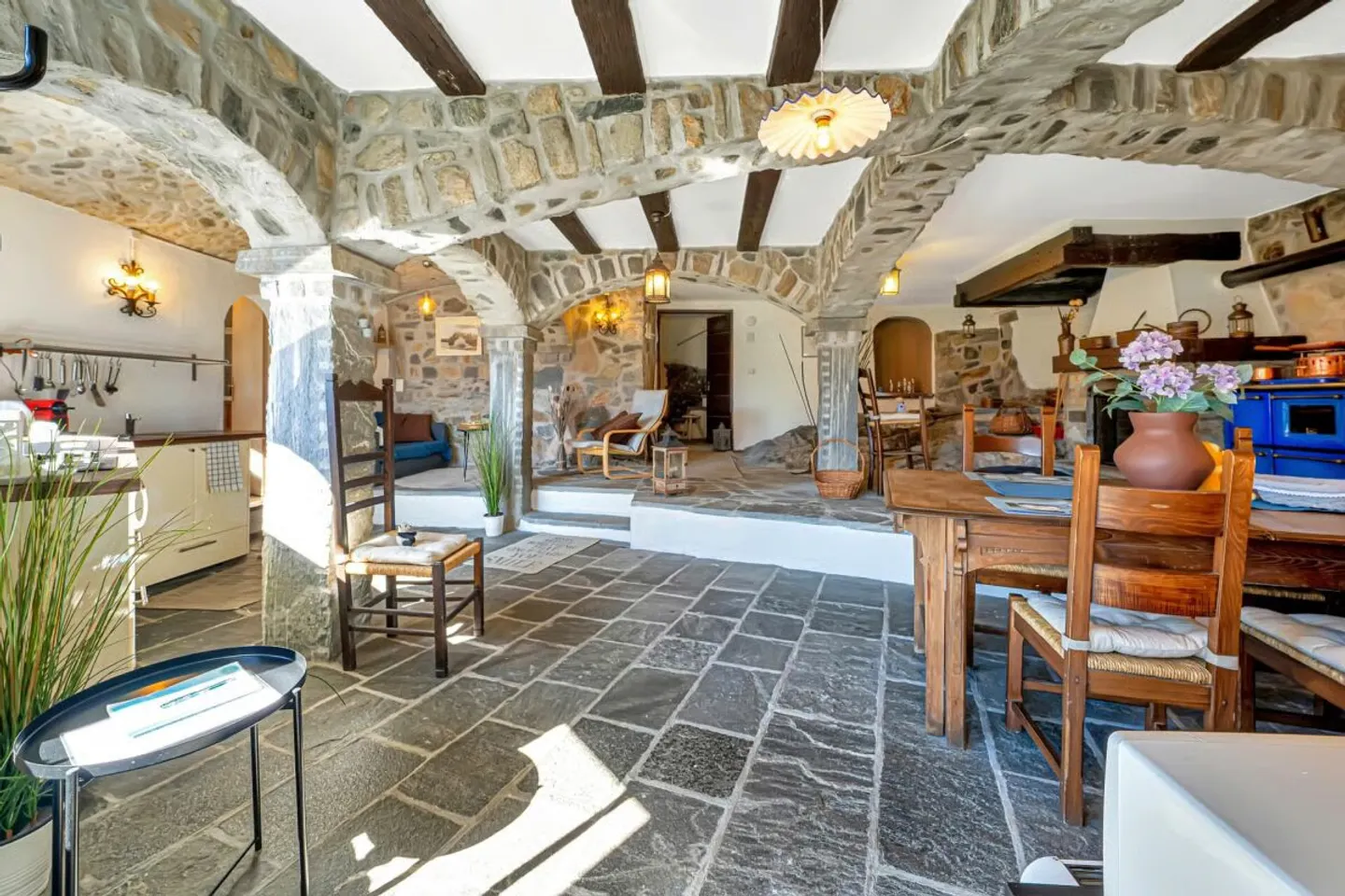 Brione sopra Minusio - Großzügige Villa für Familie und Gäste - Foto 13 von 15