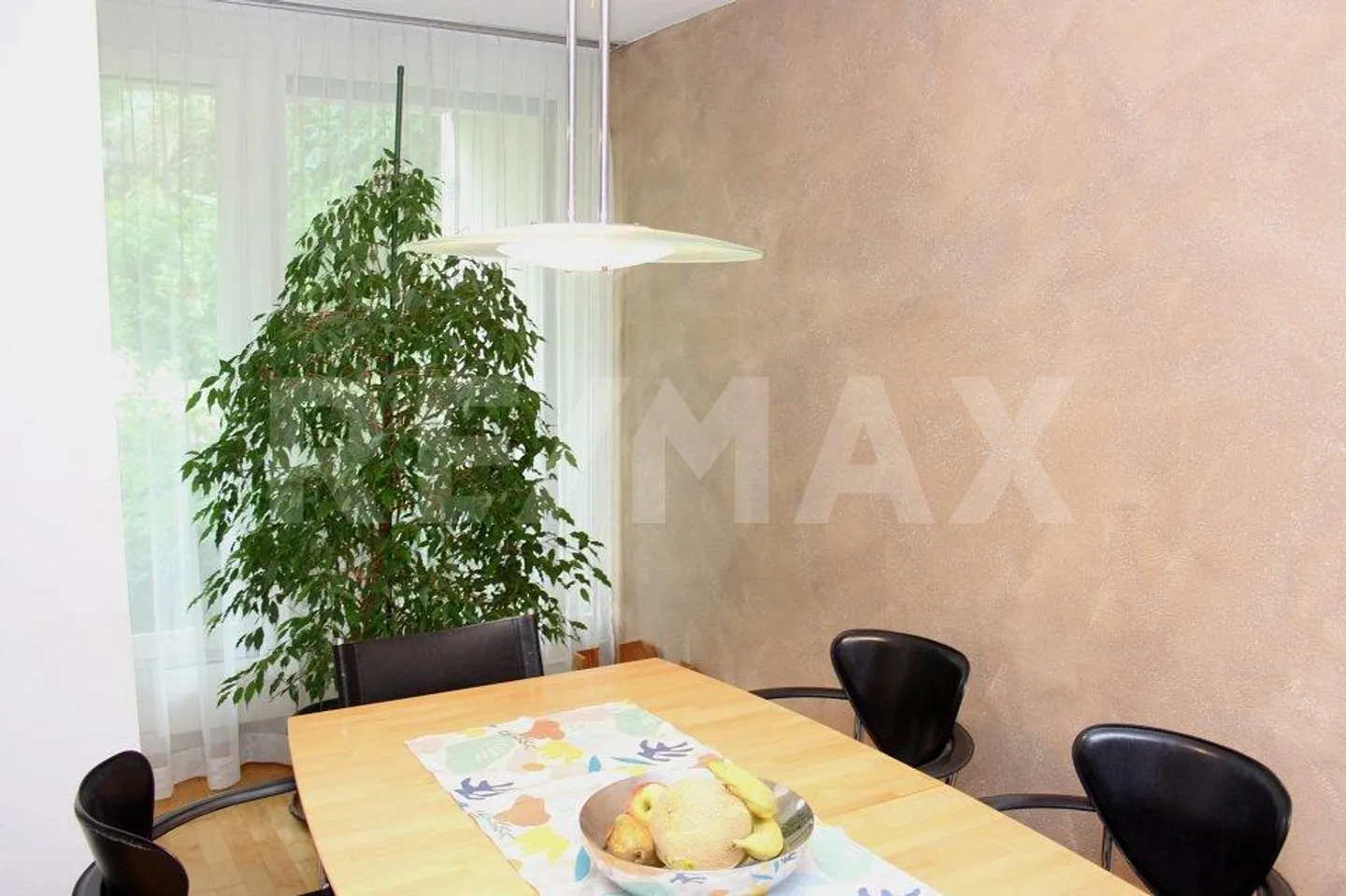 Charmantes Familienhaus in der Natur - Foto 4 von 13